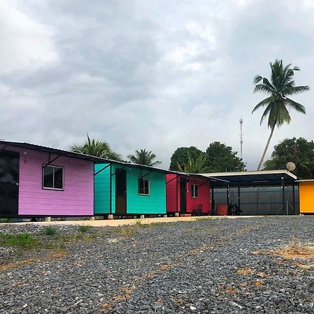 Padang Besar Rainbow Cabin Homestay Exterior photo